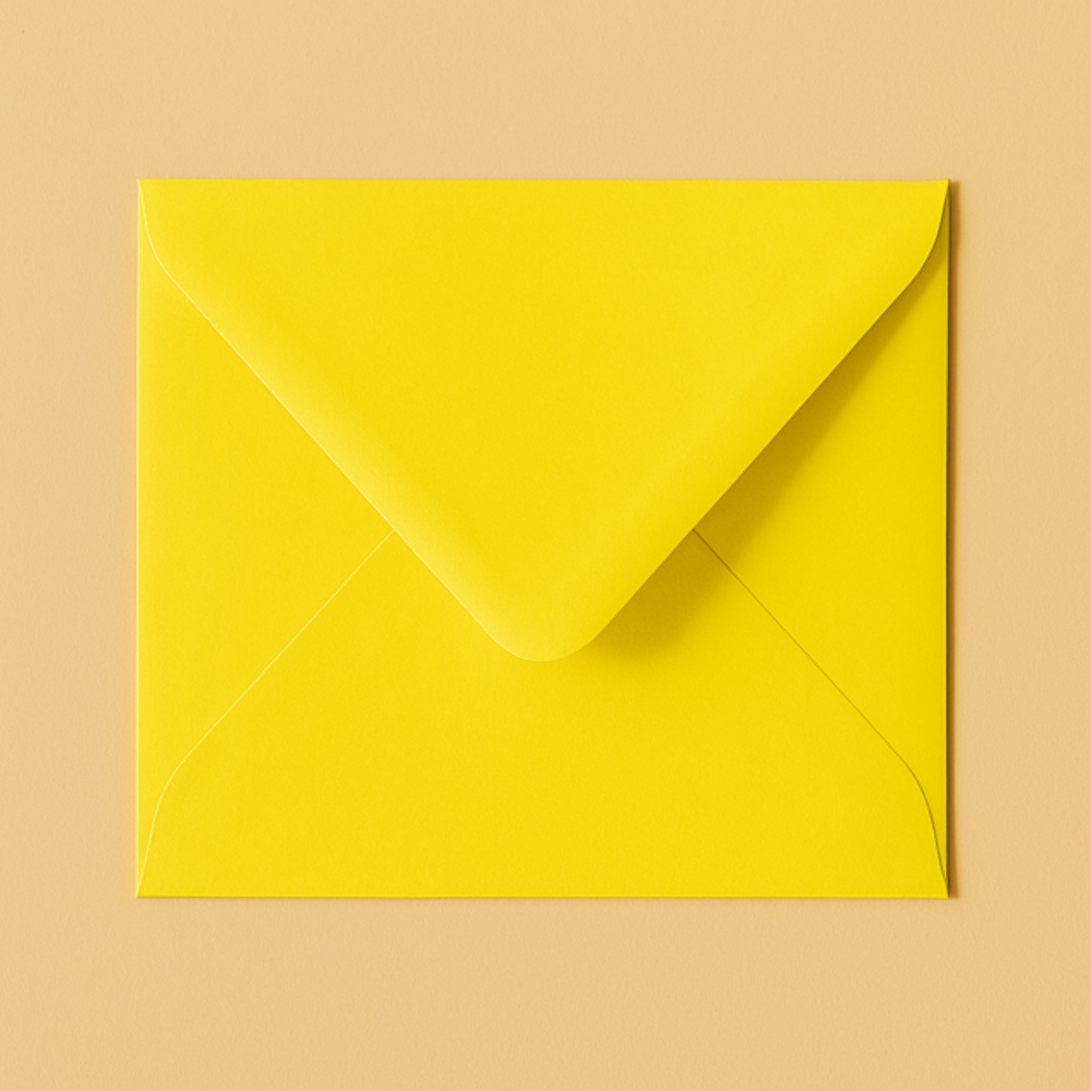 Envelop 14x14 boterbloemgeel